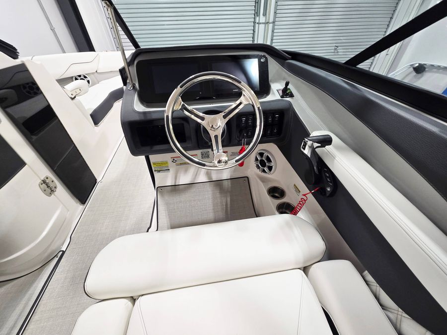 2026 Regal LX4, photo 7 of 17