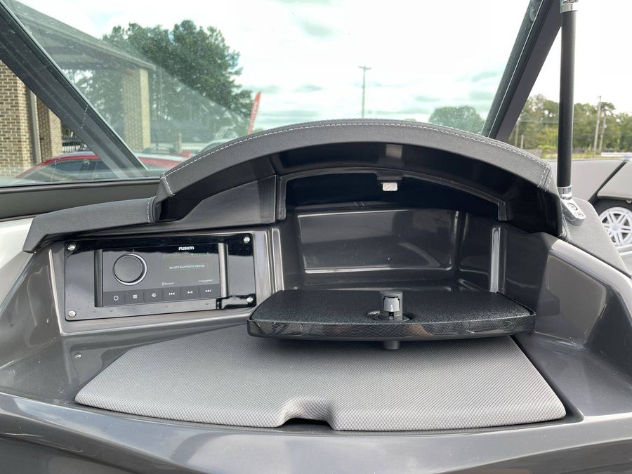 2025 Monterey 238SS, photo 21 of 30
