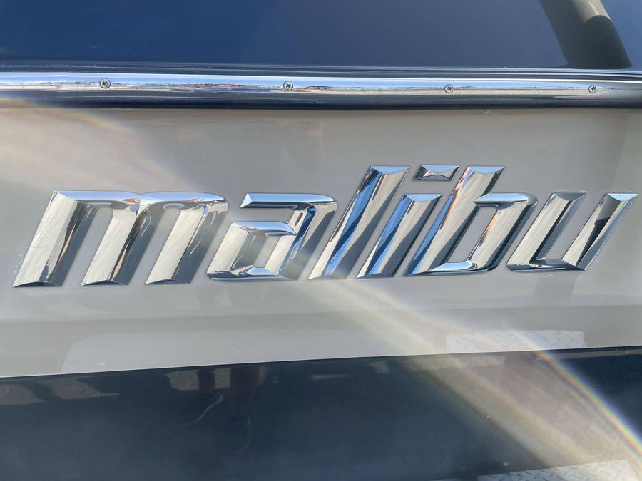 2011 Malibu 23 LSV, photo 9 of 30