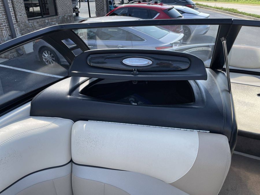 2011 Malibu 23 LSV, photo 12 of 30