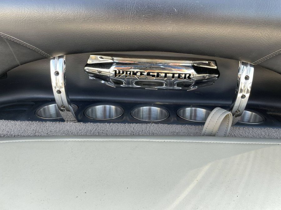 2011 Malibu 23 LSV, photo 16 of 30