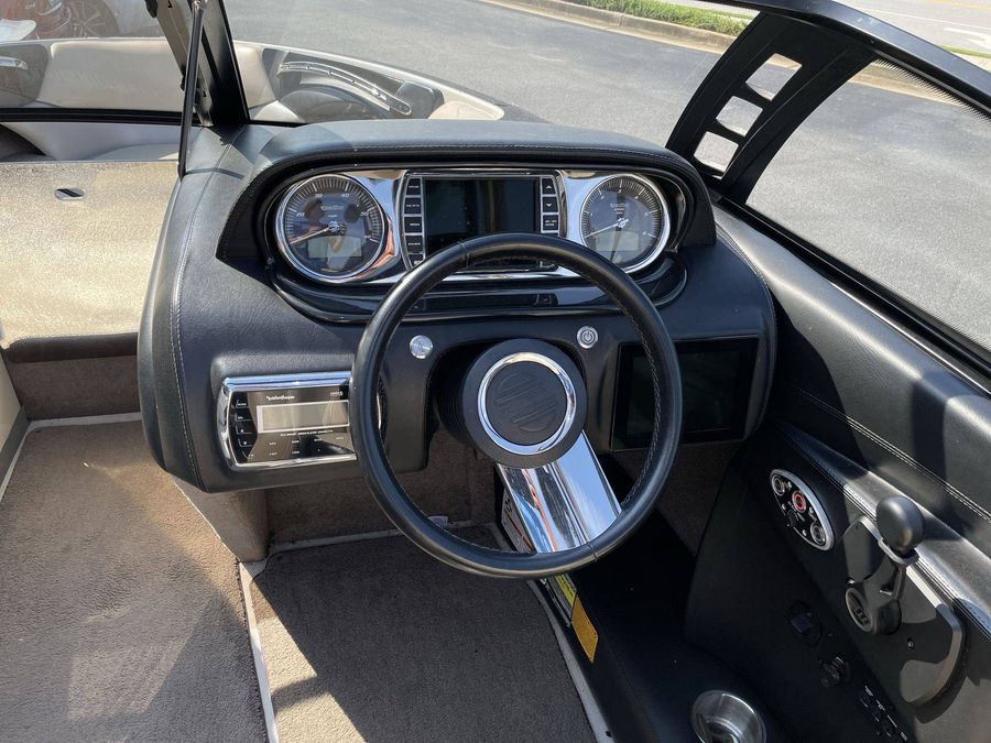2011 Malibu 23 LSV, photo 20 of 30