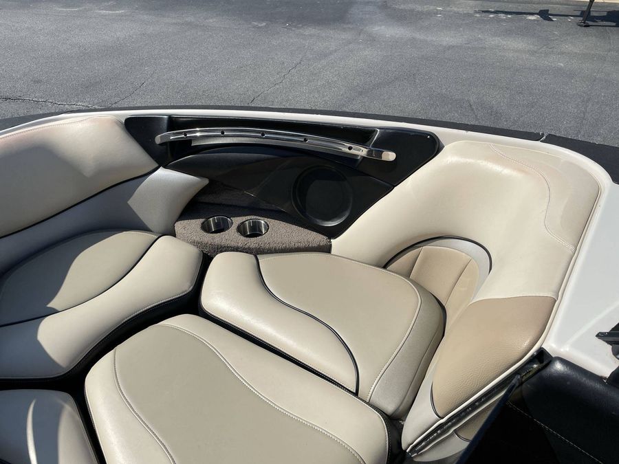 2011 Malibu 23 LSV, photo 28 of 30