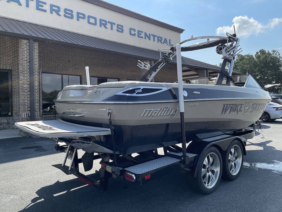2011 Malibu 23 LSV, photo 5 of 30