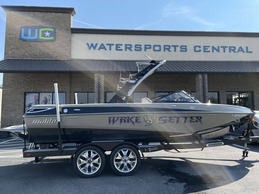 2011 Malibu 23 LSV, photo 21 of 30