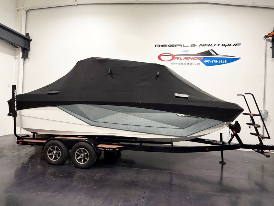 2023 Nautique G23, photo 3 of 11