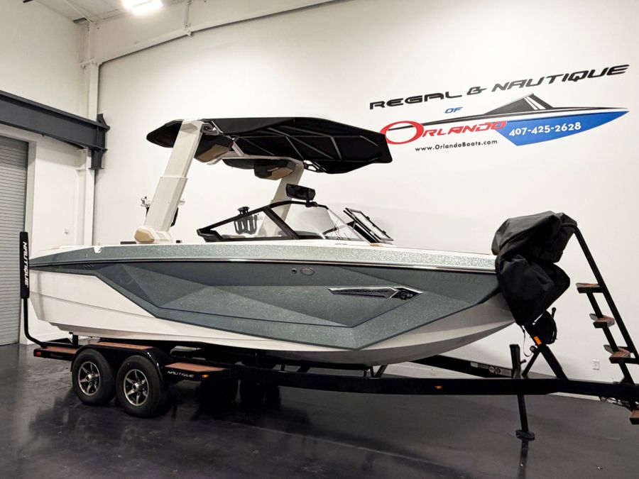 2023 Nautique G23