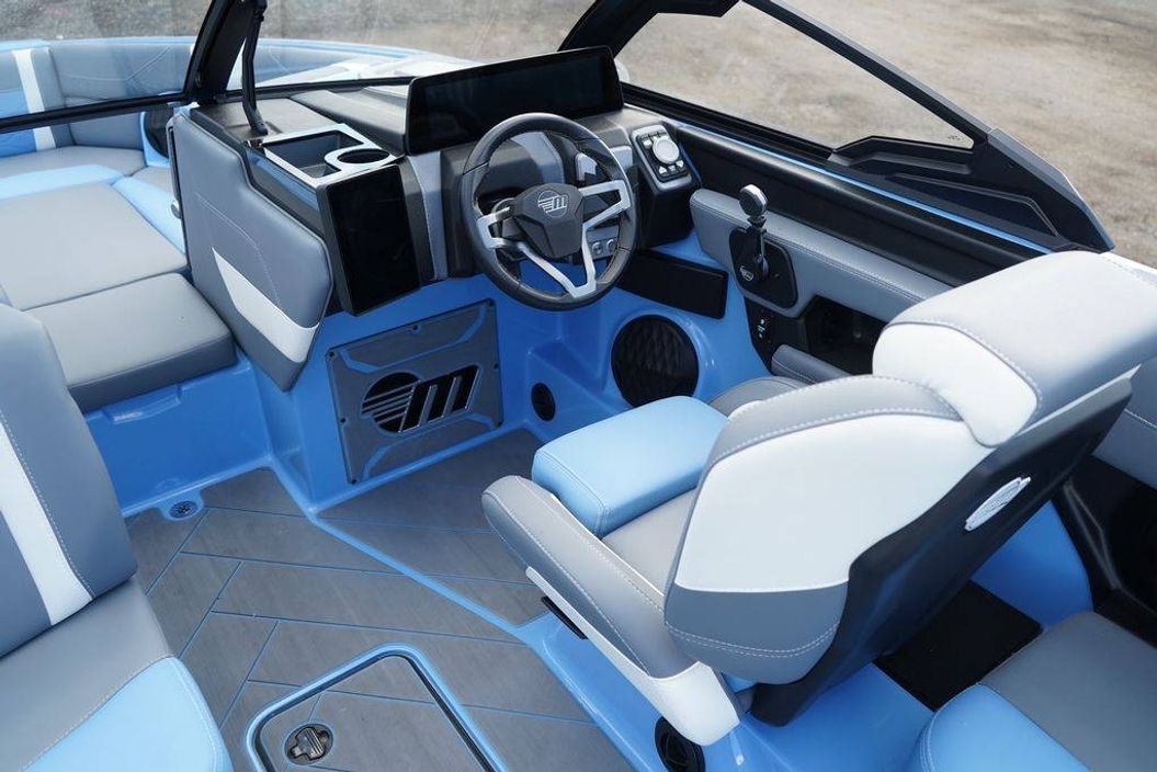 2025 Malibu Boats 23 LSV