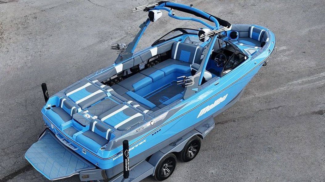 2025 Malibu Boats 23 LSV