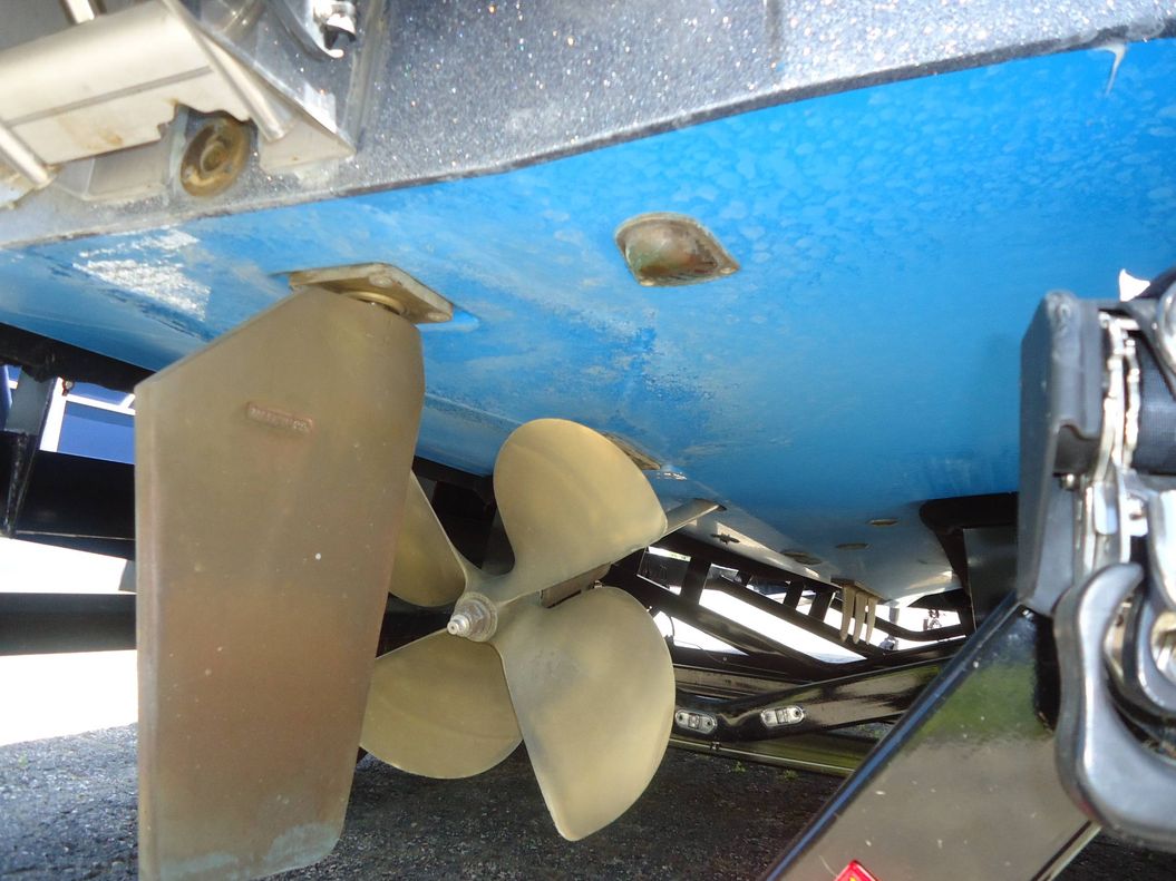 2021 Malibu Boats M240