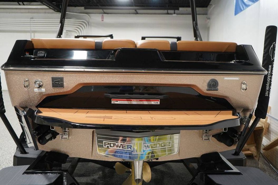 2025 Axis Wake Research A20