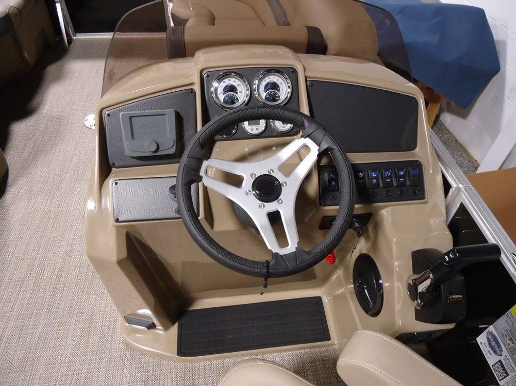 2025 Starcraft Marine EX 22 Q DH Onyx