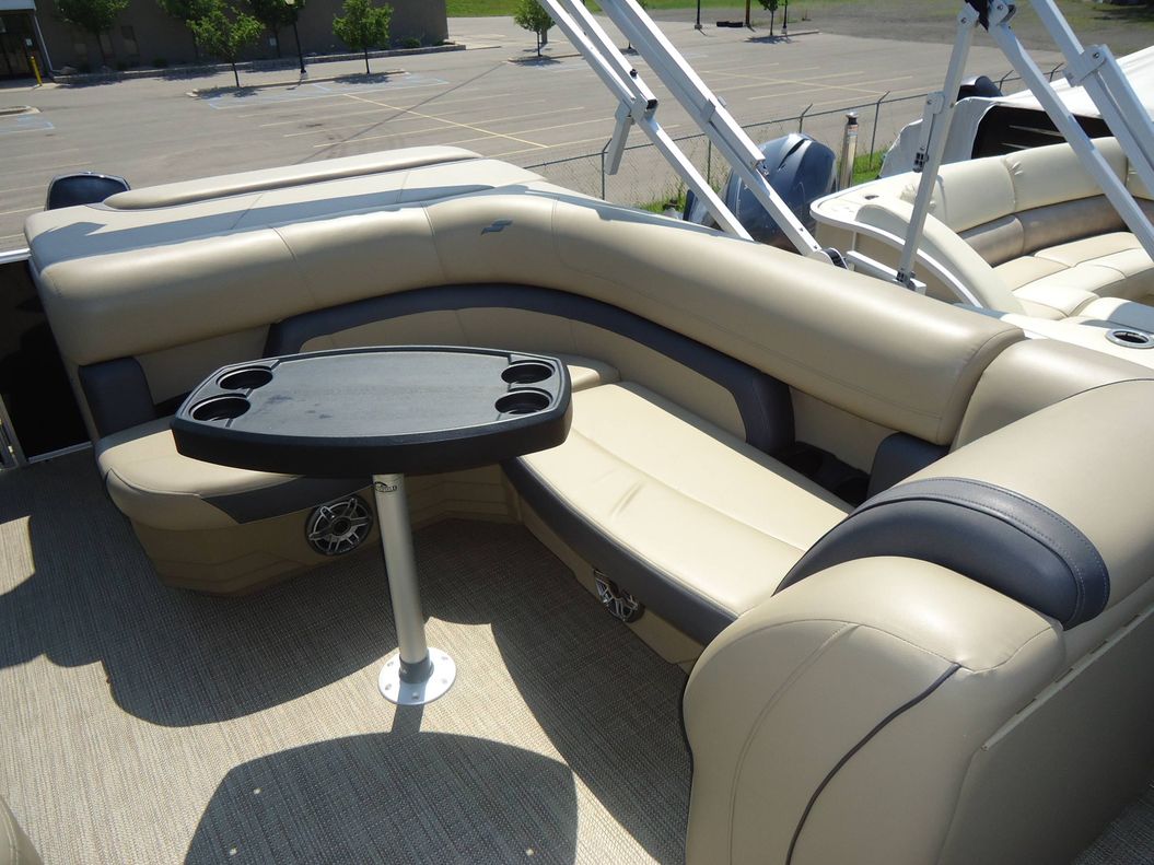 2022 Starcraft Marine EX 20 C