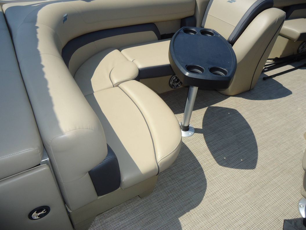 2022 Starcraft Marine EX 20 C
