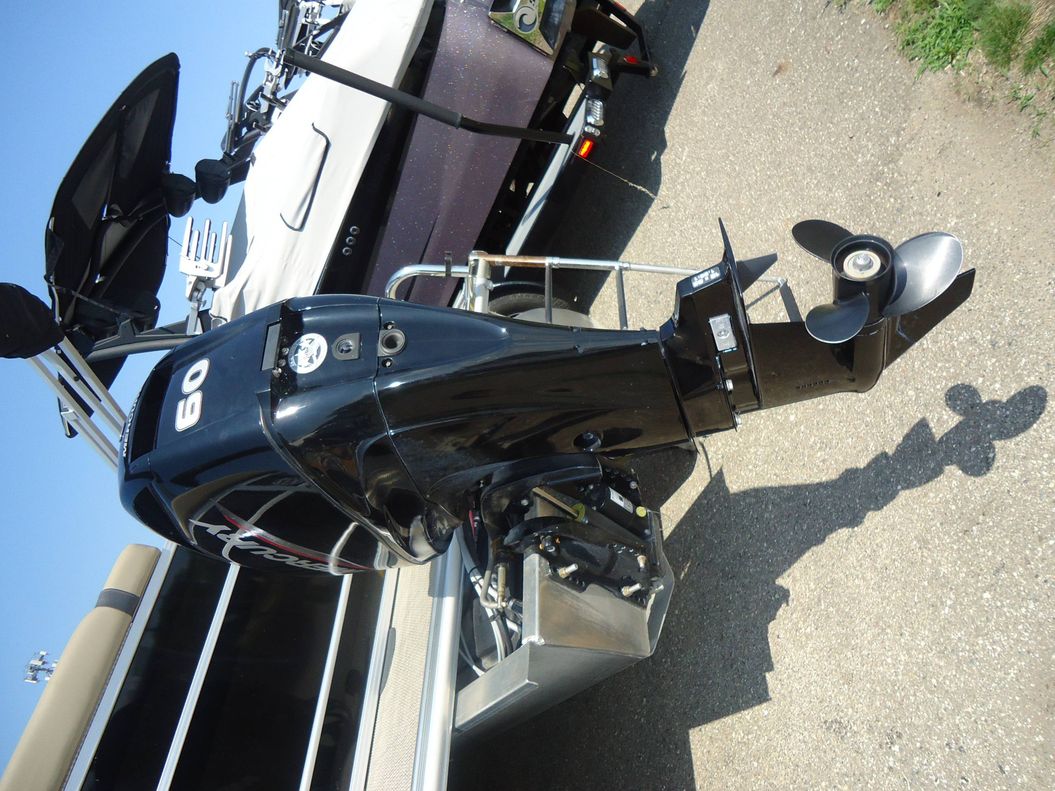 2022 Starcraft Marine EX 20 C