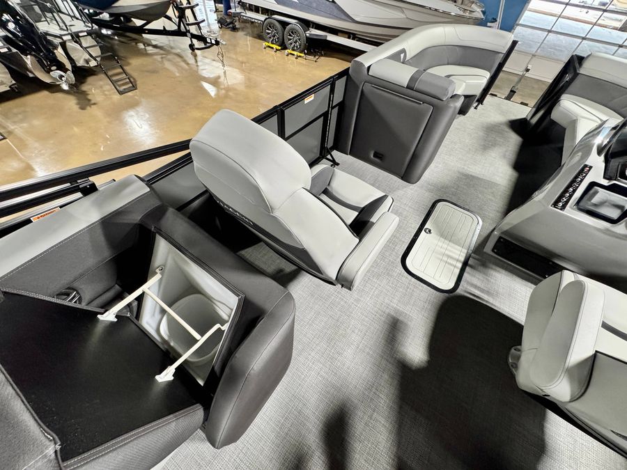 2025 Viaggio Lago X22U, photo 14 of 17