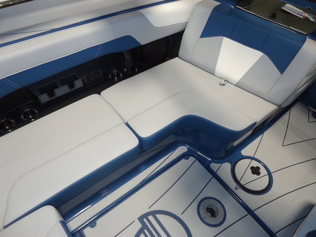 2026 Malibu Boats 20 VTX