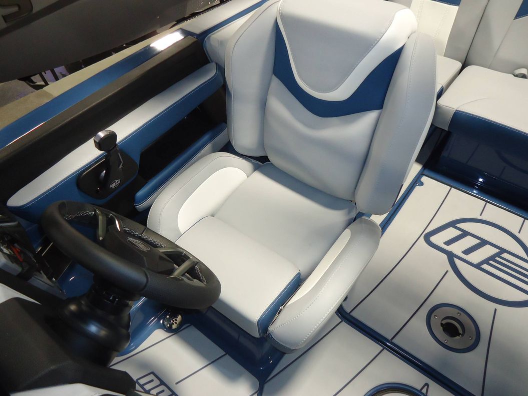 2026 Malibu Boats 20 VTX