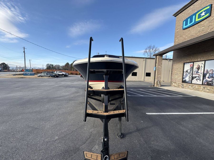 2025 Chris-Craft 25 SPORTSTER, photo 7 of 30