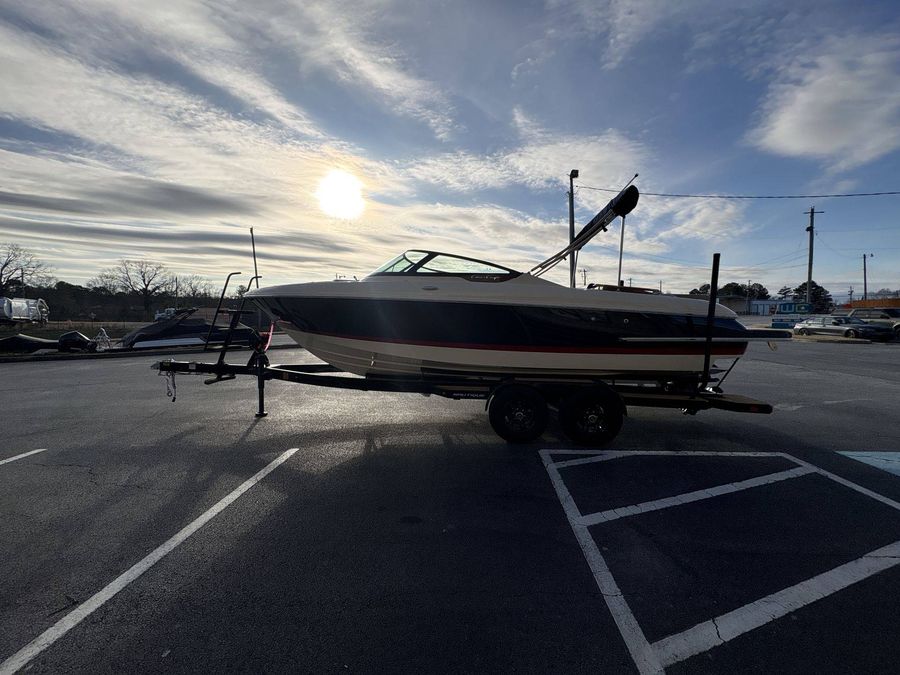 2025 Chris-Craft 25 SPORTSTER, photo 8 of 30
