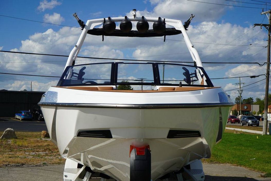 2026 Axis Wake Research T250