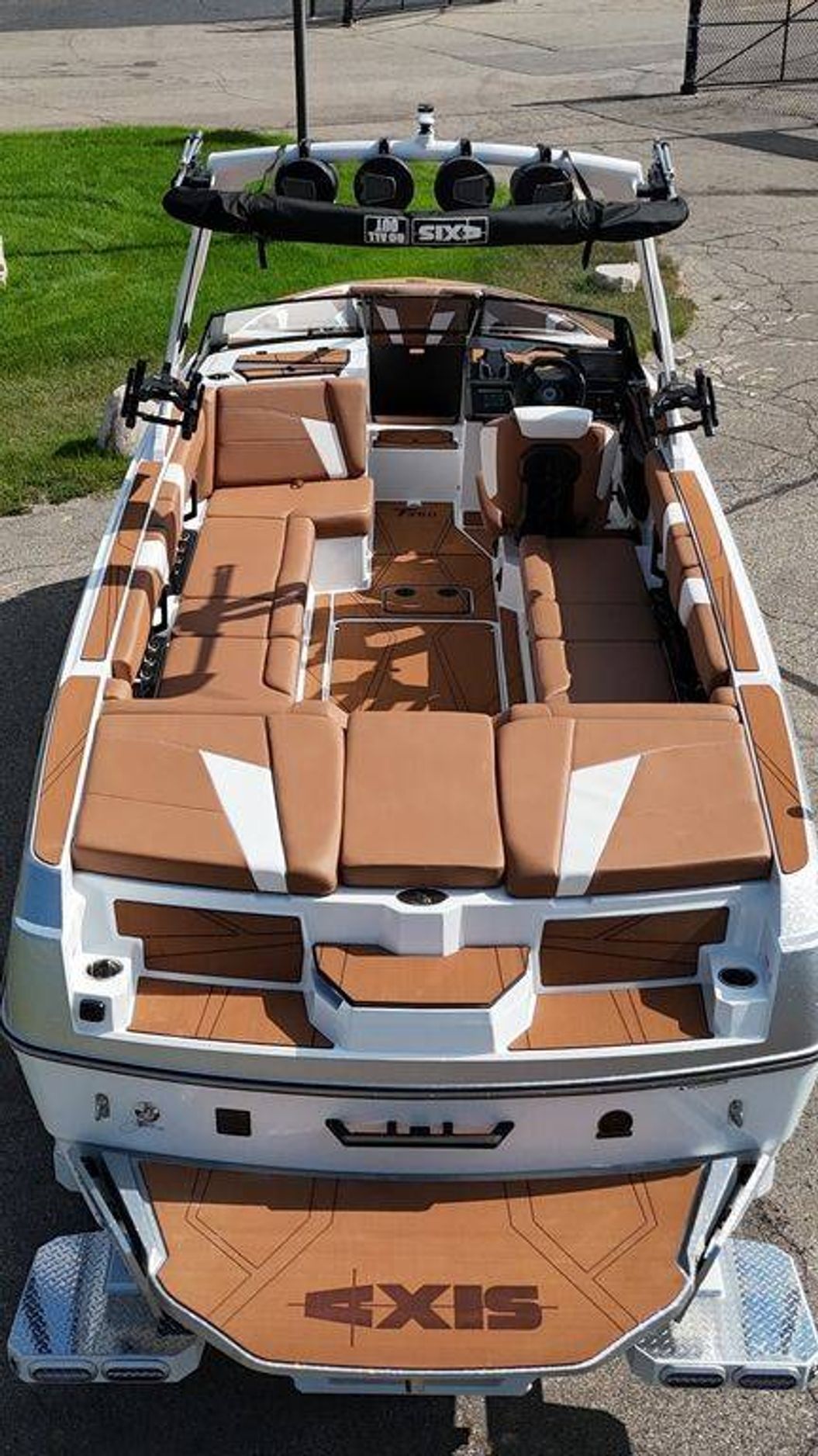 2026 Axis Wake Research T250