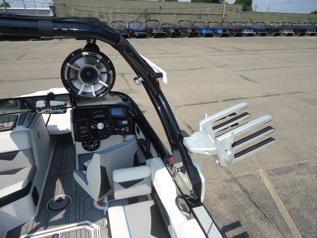 2019 Moomba Makai