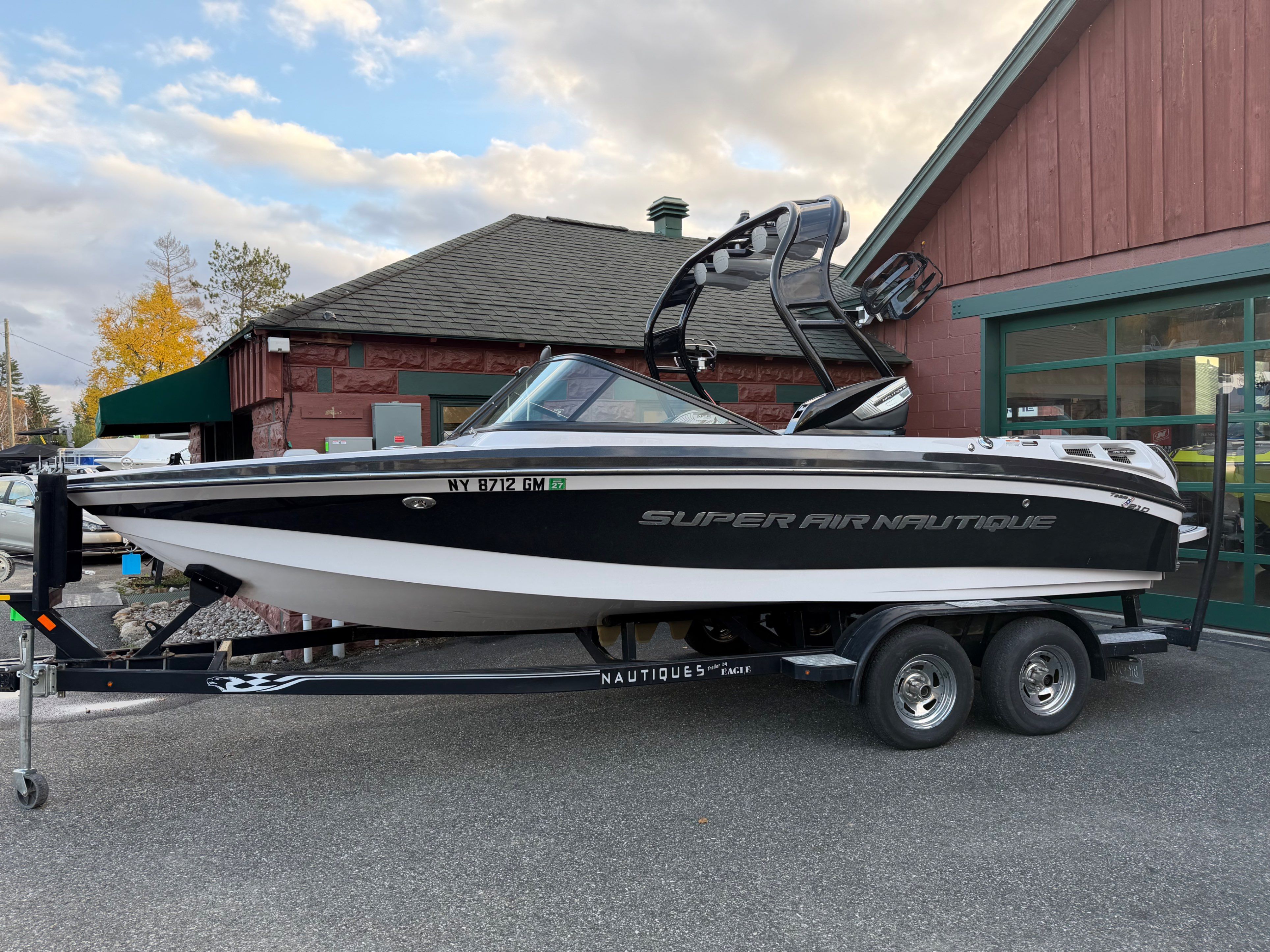All Inventory Upstate New York - Fogarty's Lake Flower Marina