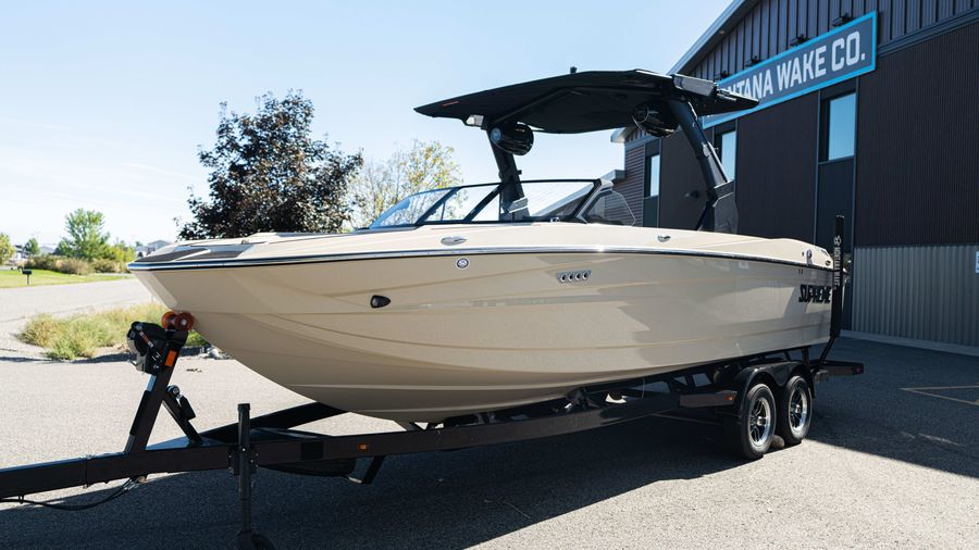 2027 Supreme S240, photo 7 of 20