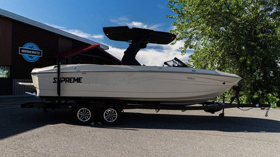 2027 Supreme S240, photo 2 of 20