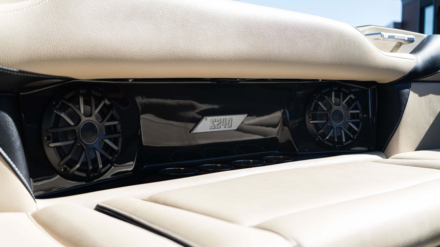2027 Supreme S240, photo 17 of 20
