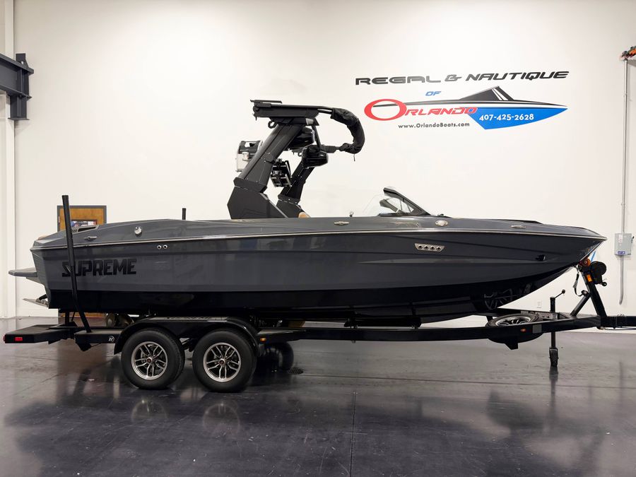 2027 Supreme S220