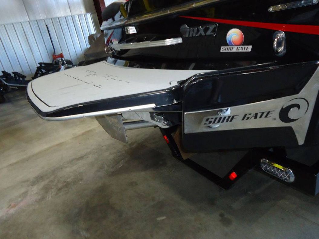 2017 Malibu Boats 24 MXZ