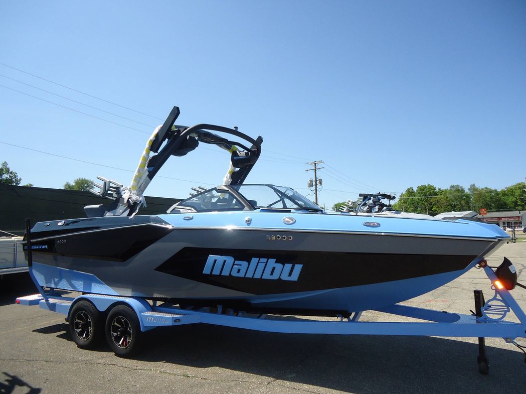 2026 Malibu Boats 24 MXZ
