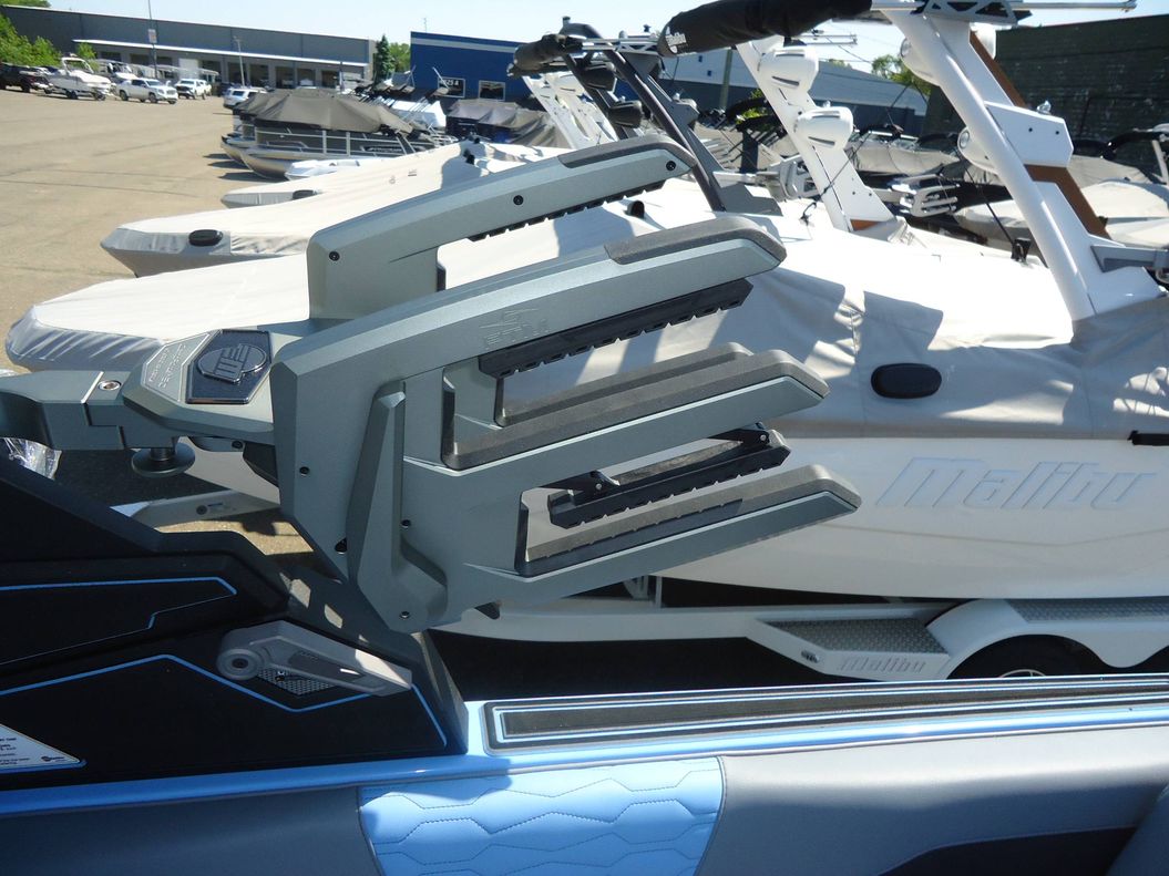 2026 Malibu Boats 24 MXZ