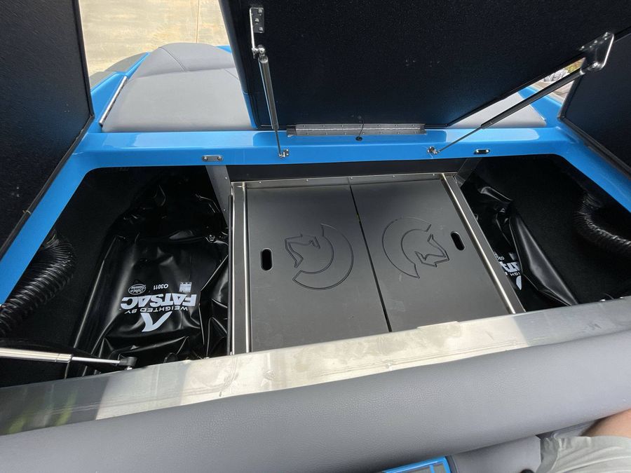 2025 Centurion NV213, photo 15 of 26