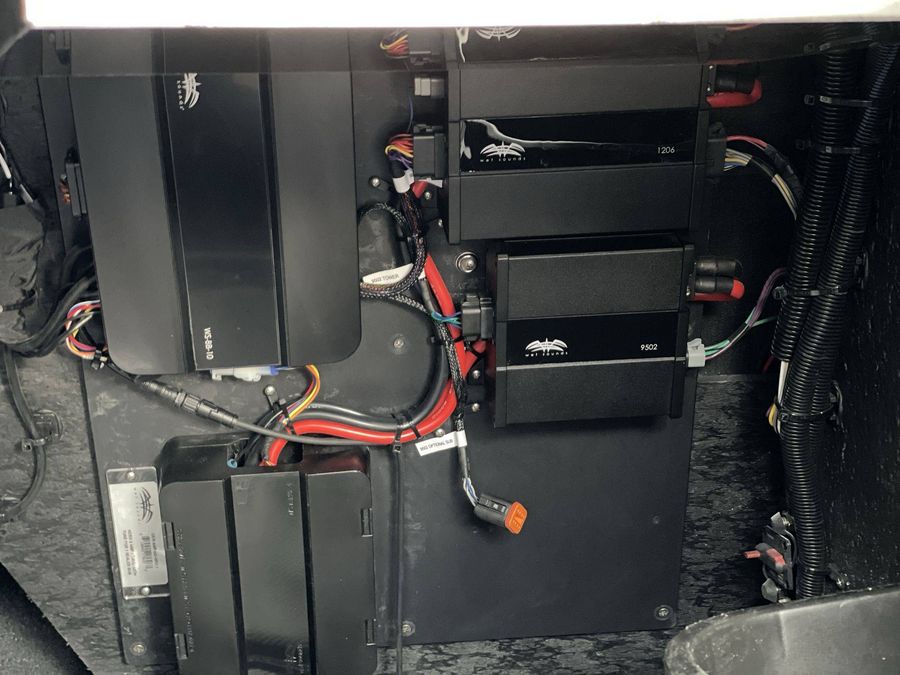 2025 Centurion NV213, photo 19 of 26