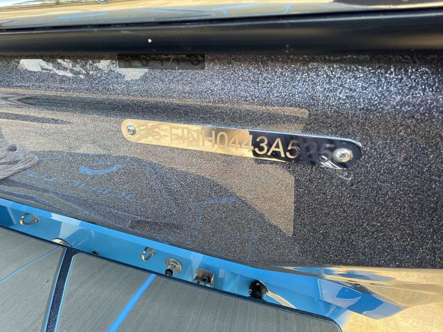 2025 Centurion NV213, photo 22 of 26