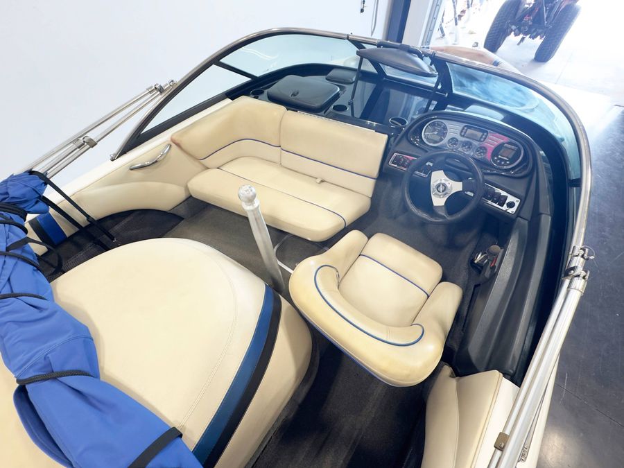 2009 Malibu Response LX, photo 6 of 9