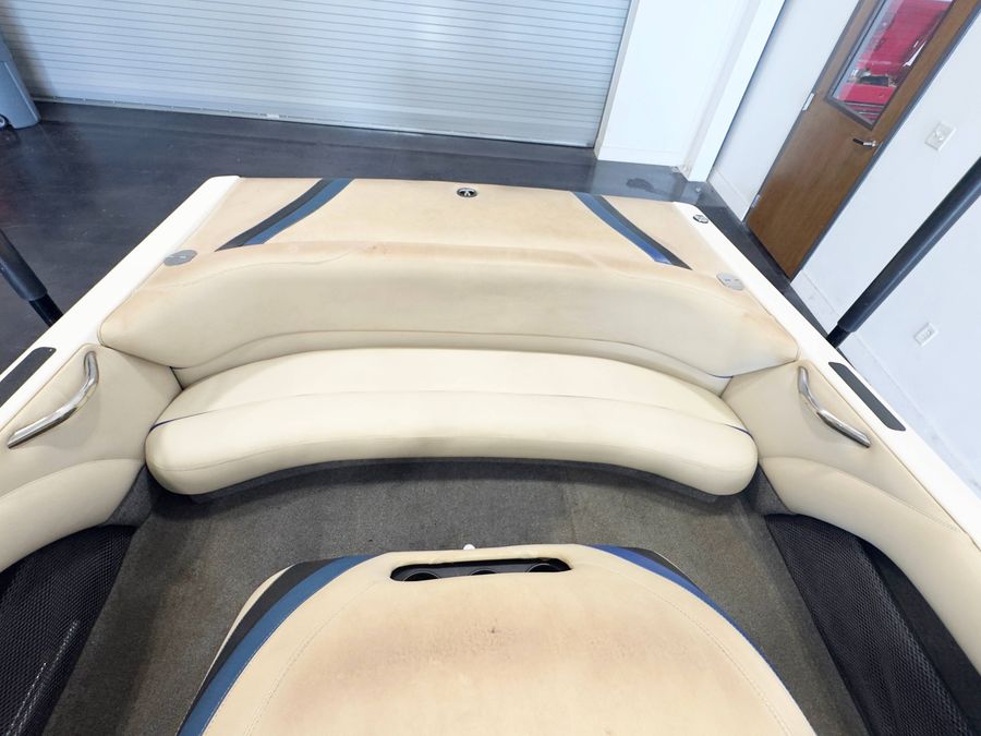 2009 Malibu Response LX, photo 5 of 9