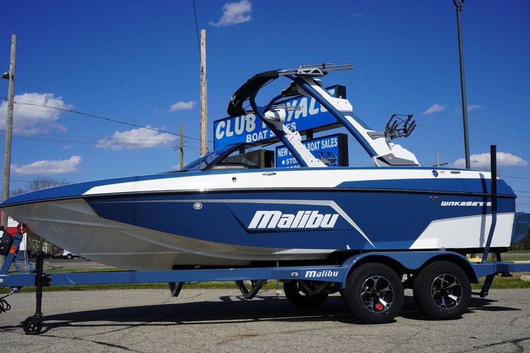 2026 Malibu Boats 20 VTX