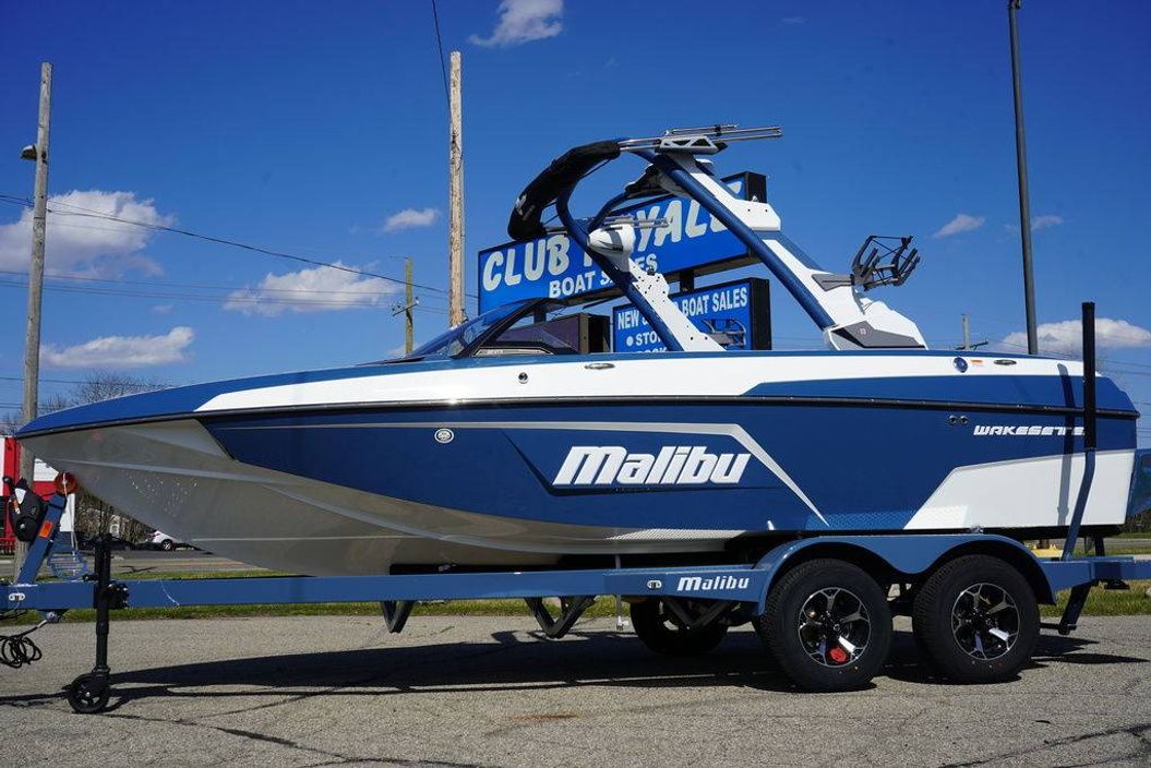 2026 Malibu Boats 20 VTX