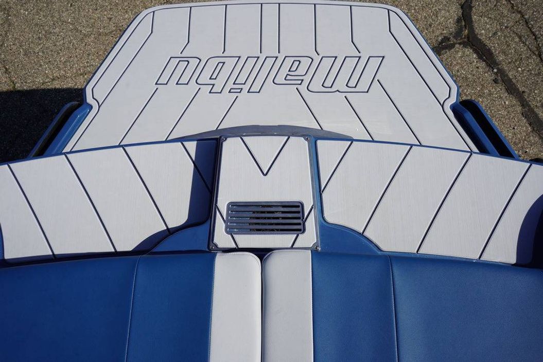 2026 Malibu Boats 20 VTX