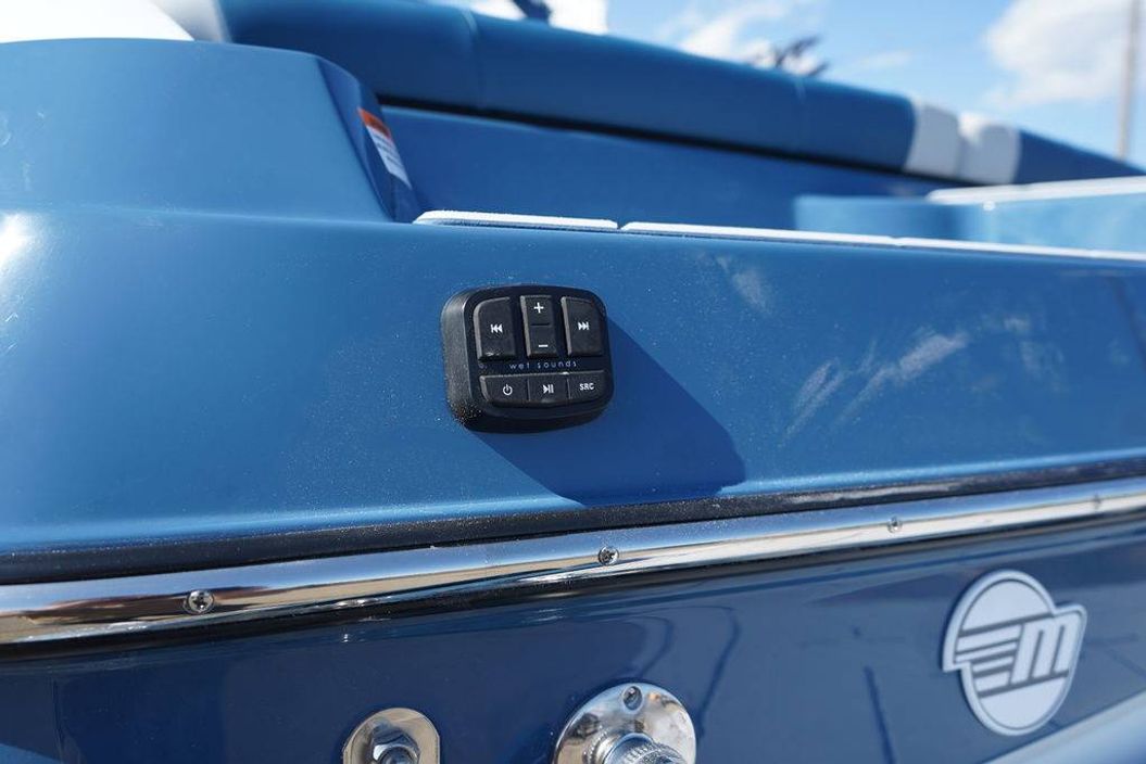 2026 Malibu Boats 20 VTX