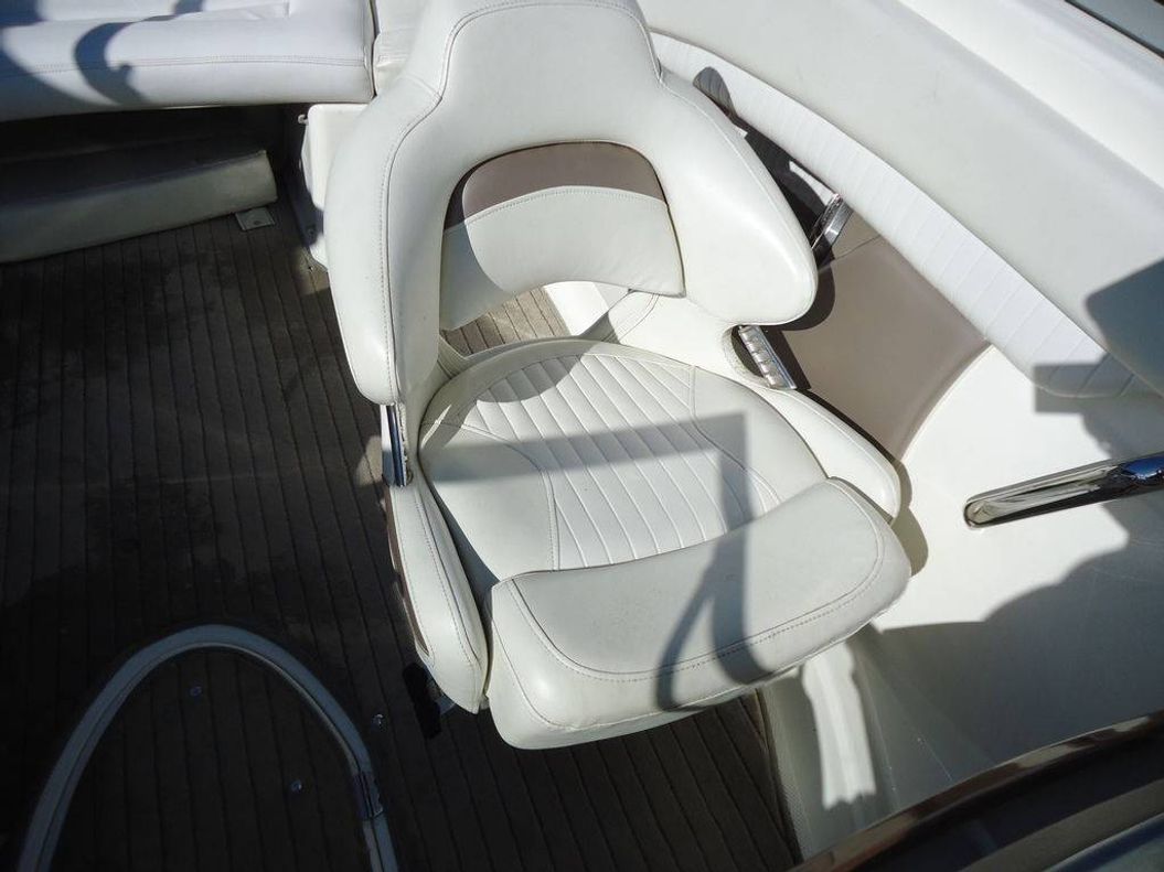 2009 Glastron GLS-215