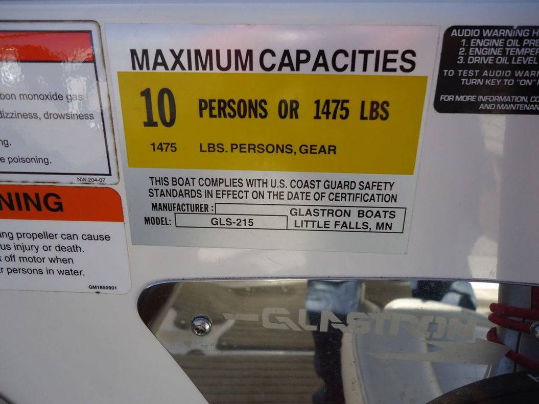 2009 Glastron GLS-215