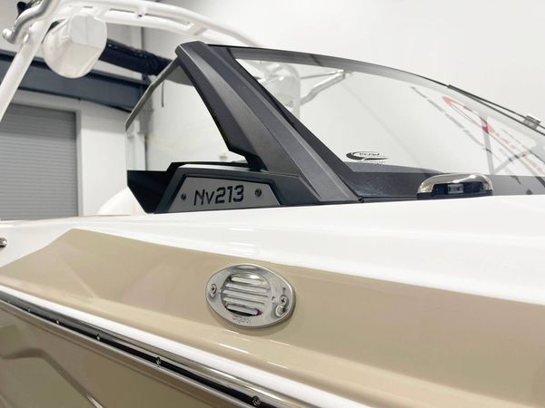 2025 Centurion Nv213 (White Frost / Tan)
