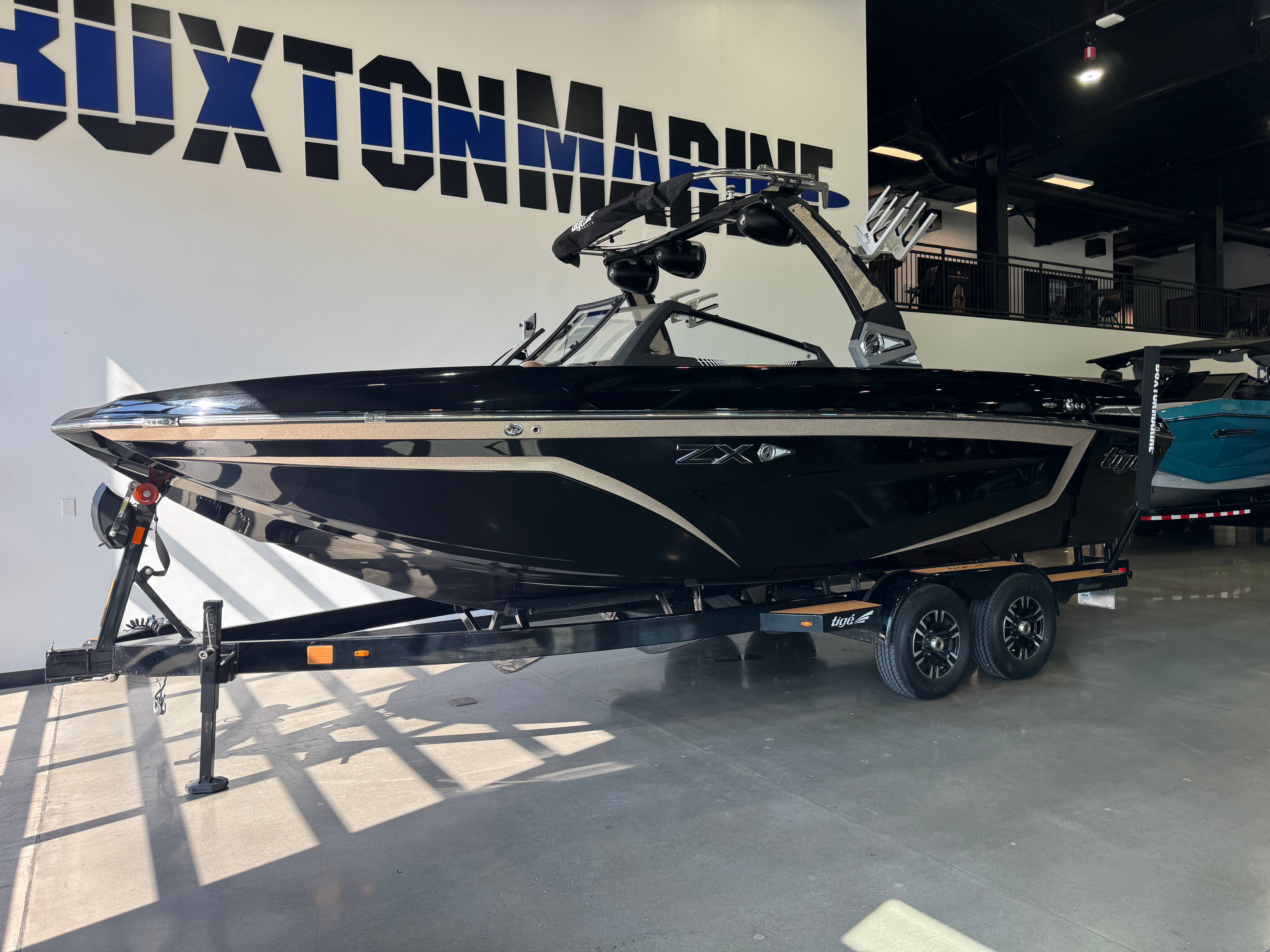 Wakesurf Boats for Sale in Fort Worth, TX - Buxton Marine
