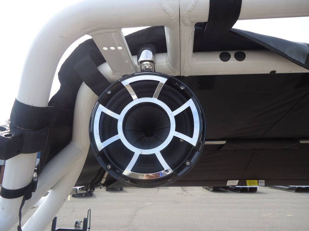 2022 Moomba Max
