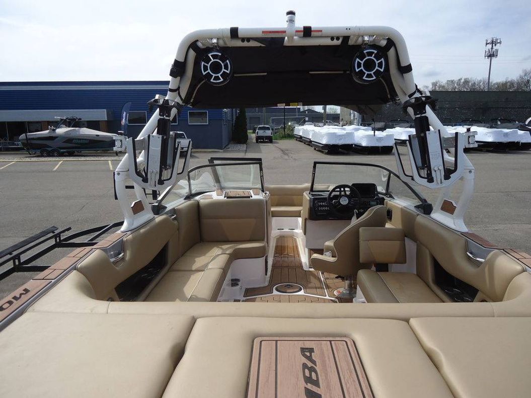 2022 Moomba Max